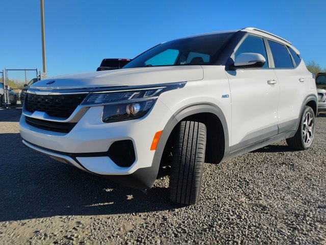 Used 2021 Kia Seltos EX image 1