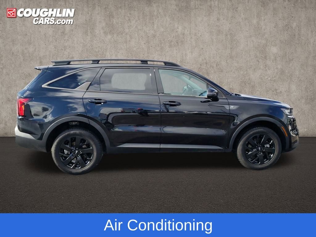 Used 2022 Kia Sorento S w/ Panoramic Sunroof Package image 10