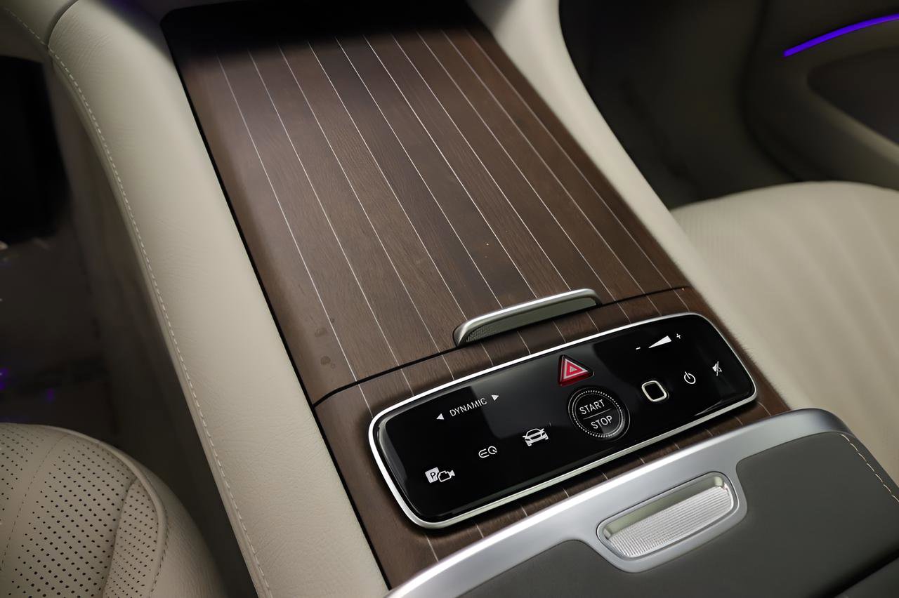 Certified 2023 Mercedes-Benz EQS 580 4MATIC Sedan image 15