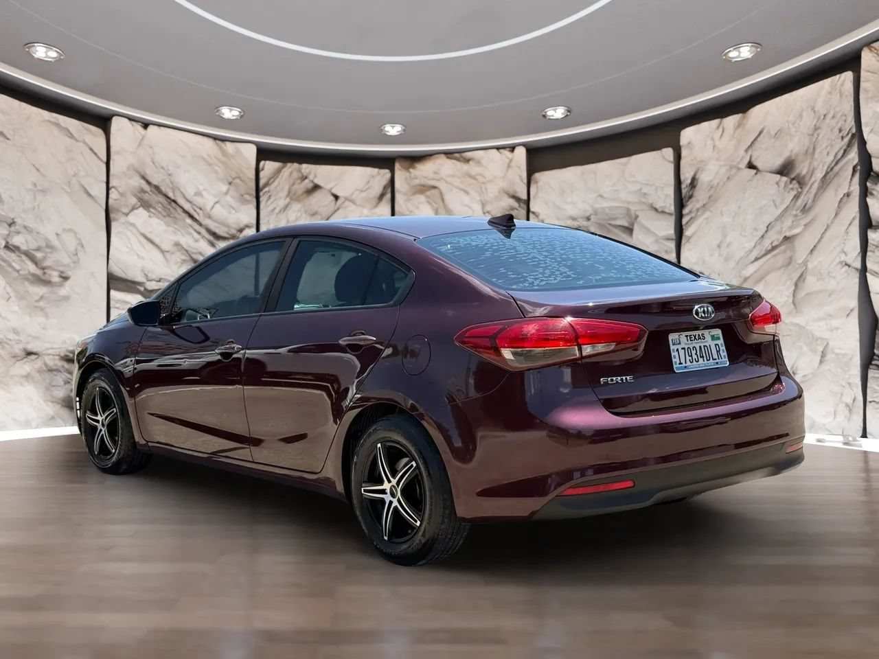 Used 2018 Kia Forte LX w/ LX Popular Package FWD image 4