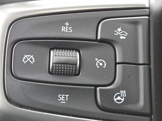 Used 2021 Chevrolet Tahoe Premier w/ Premium Package image 13