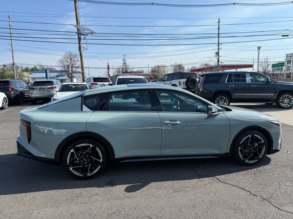 Used 2025 Kia K4 GT-Line w/ GT-Line Sunroof Package image 8