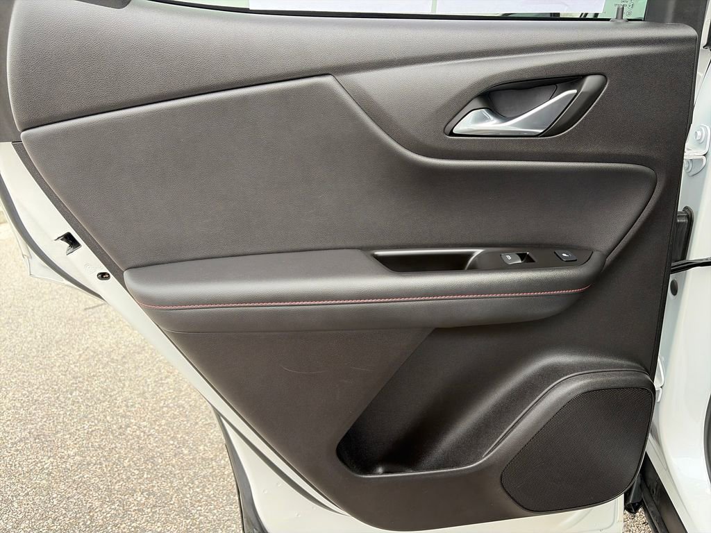 Used 2024 Chevrolet Blazer RS w/ Driver Confidence II Package image 27