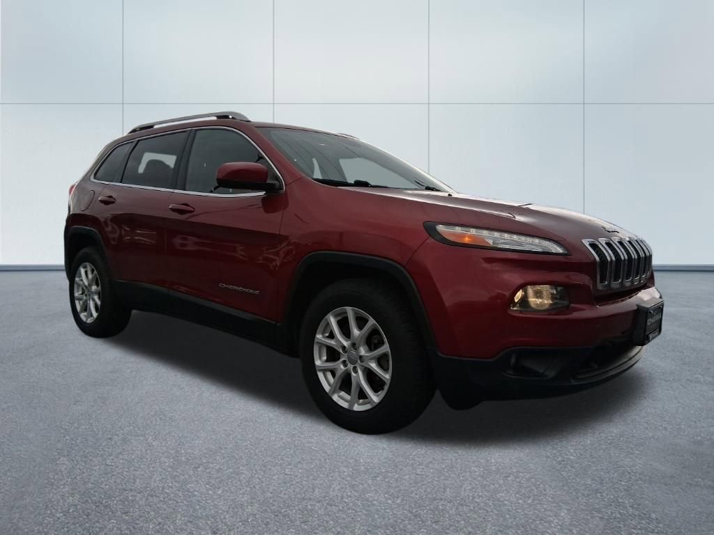 Used 2015 Jeep Cherokee Latitude w/ Cold Weather Group image 3