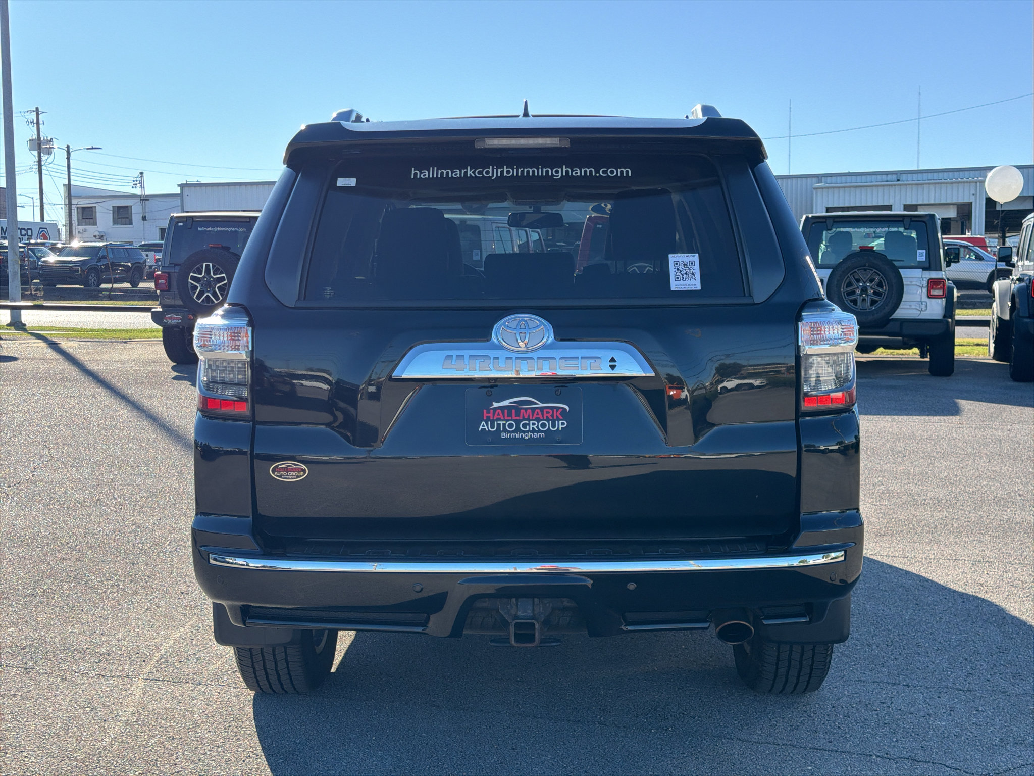 Used 2018 Toyota 4Runner Limited AWD/4WD image 7