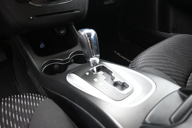 Used 2017 Dodge Journey SE w/ Flexible Seating Group FWD image 28