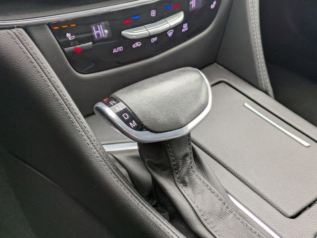 Used 2016 Cadillac CT6 Luxury image 25