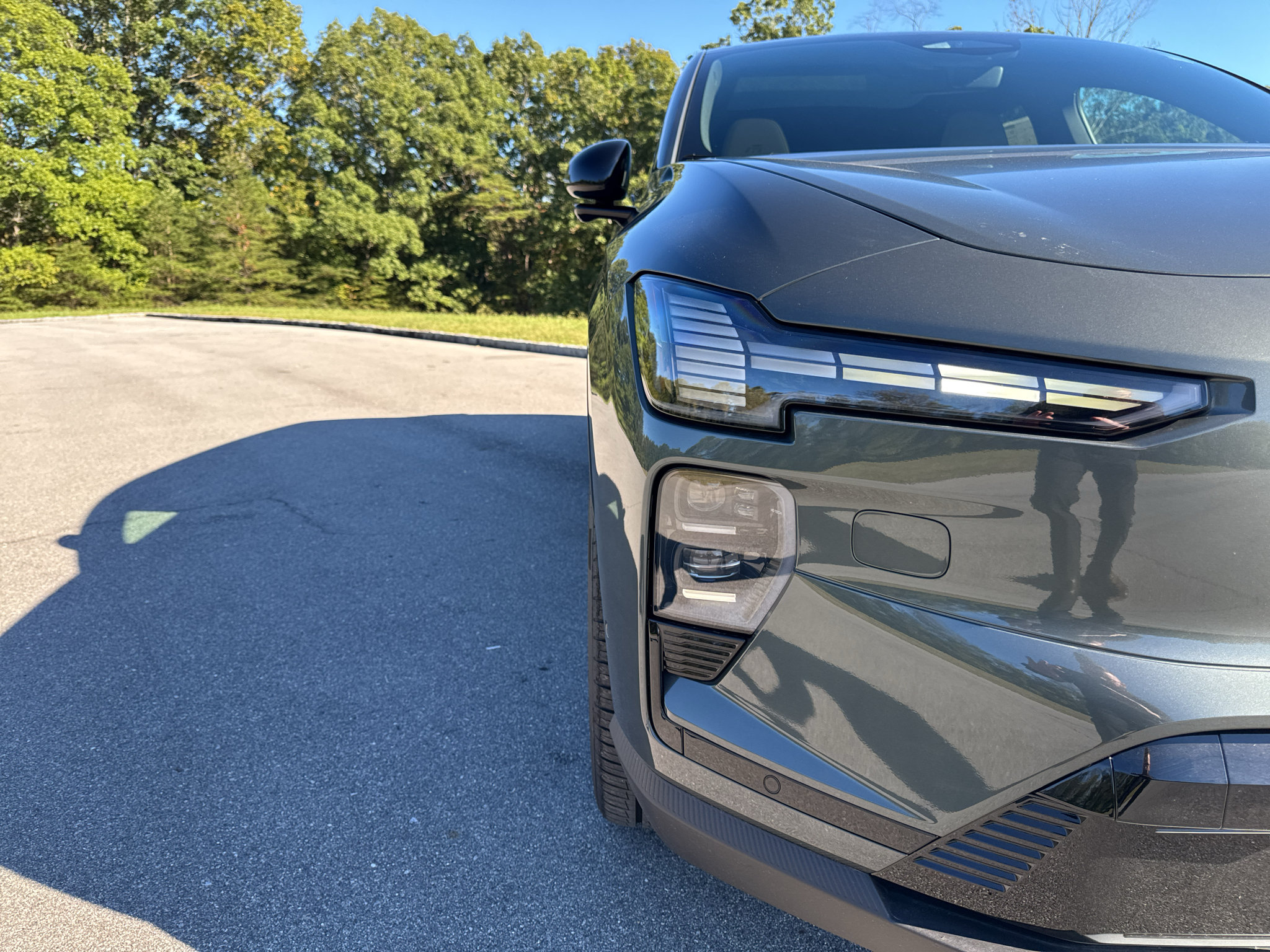 New 2027 Volvo EX60 Ultra AWD/4WD image 3