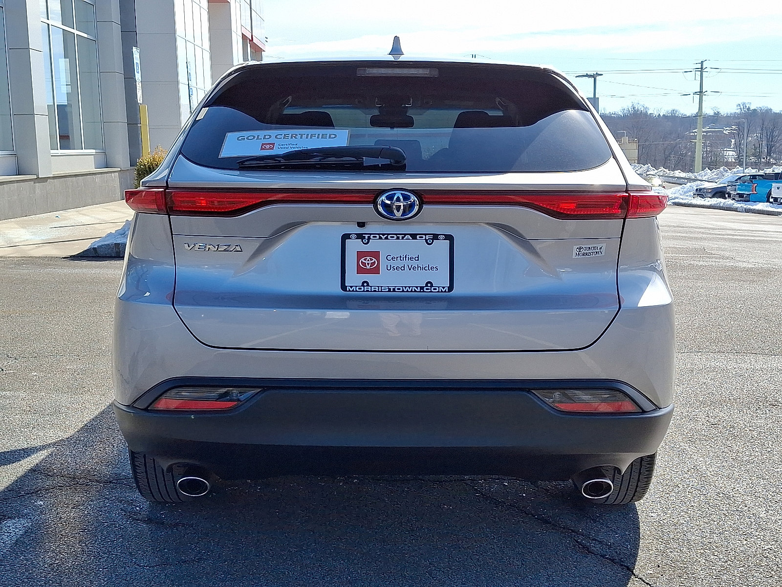 Certified 2023 Toyota Venza LE image 5