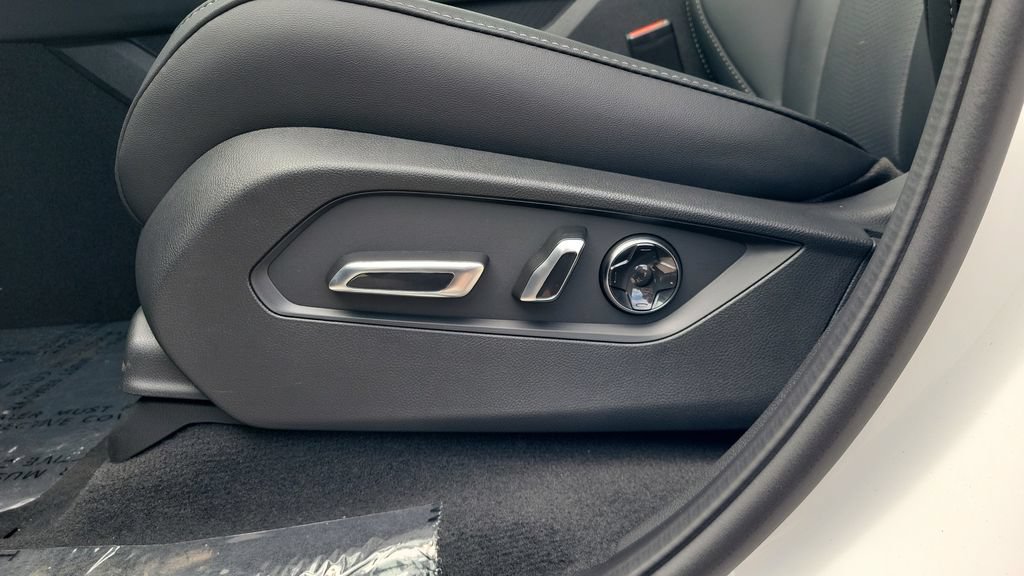 New 2026 Acura MDX SH-AWD w/ Technology Package image 16