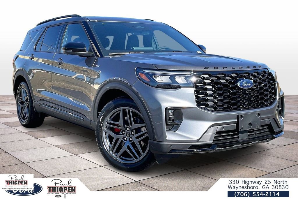 New 2026 Ford Explorer ST-Line w/ ST-Line Street Pack RWD video 1