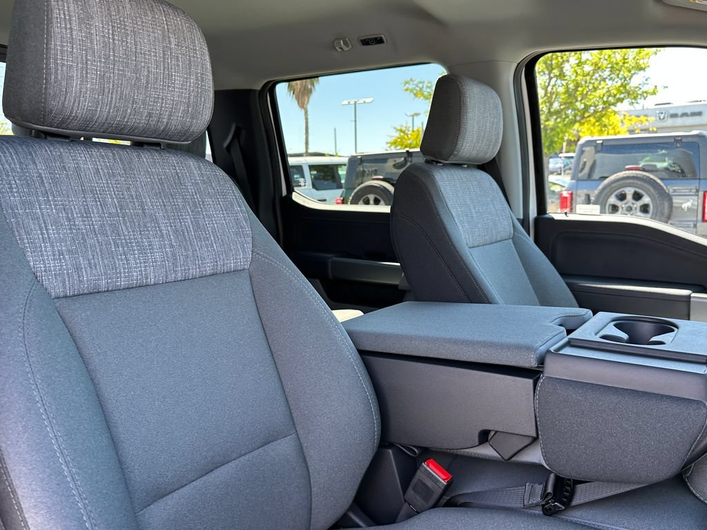 New 2026 Ford F250 XLT w/ XLT Premium Package AWD/4WD image 18