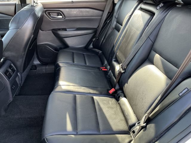 Used 2022 Nissan Rogue SV w/ SV Premium Package AWD/4WD image 26