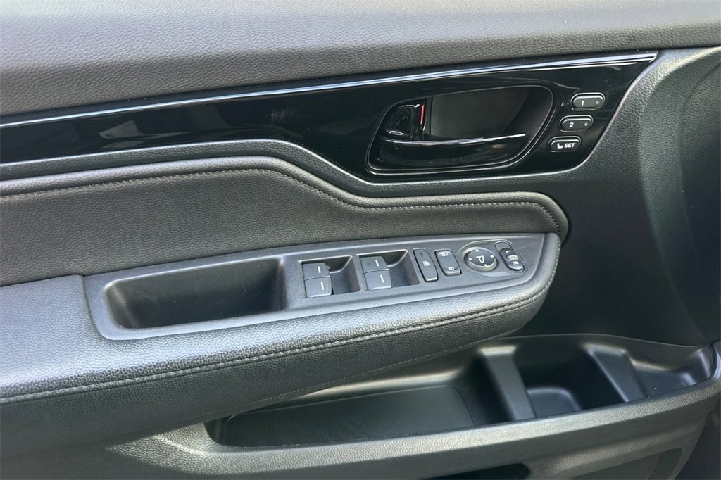 Certified 2023 Honda Odyssey Touring image 11