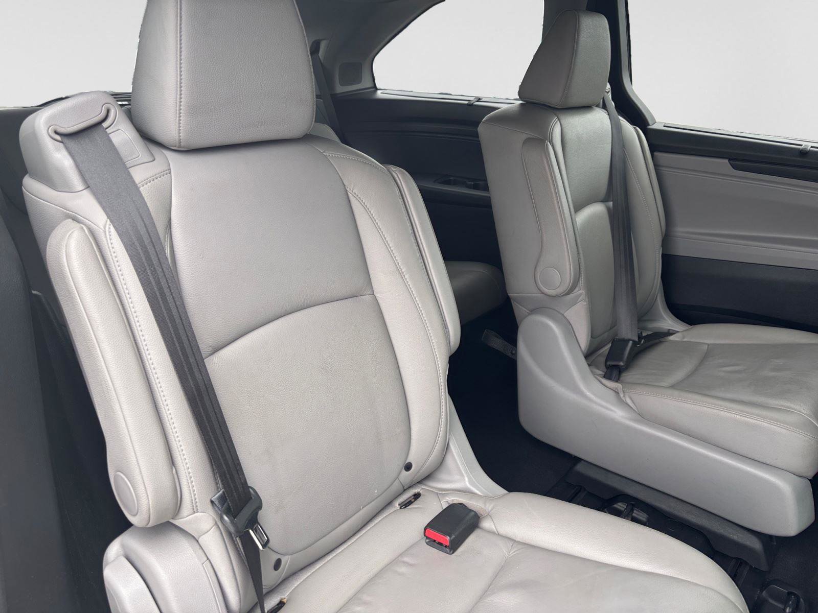 Used 2019 Honda Odyssey Elite image 41