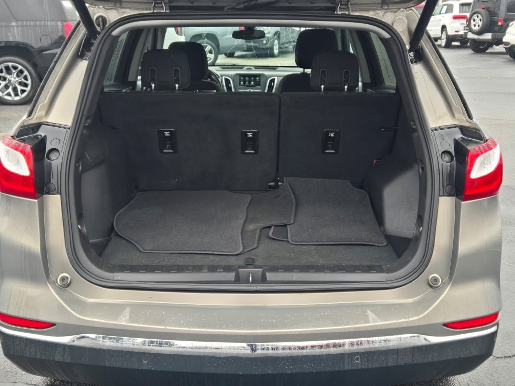 Used 2019 Chevrolet Equinox LT image 12