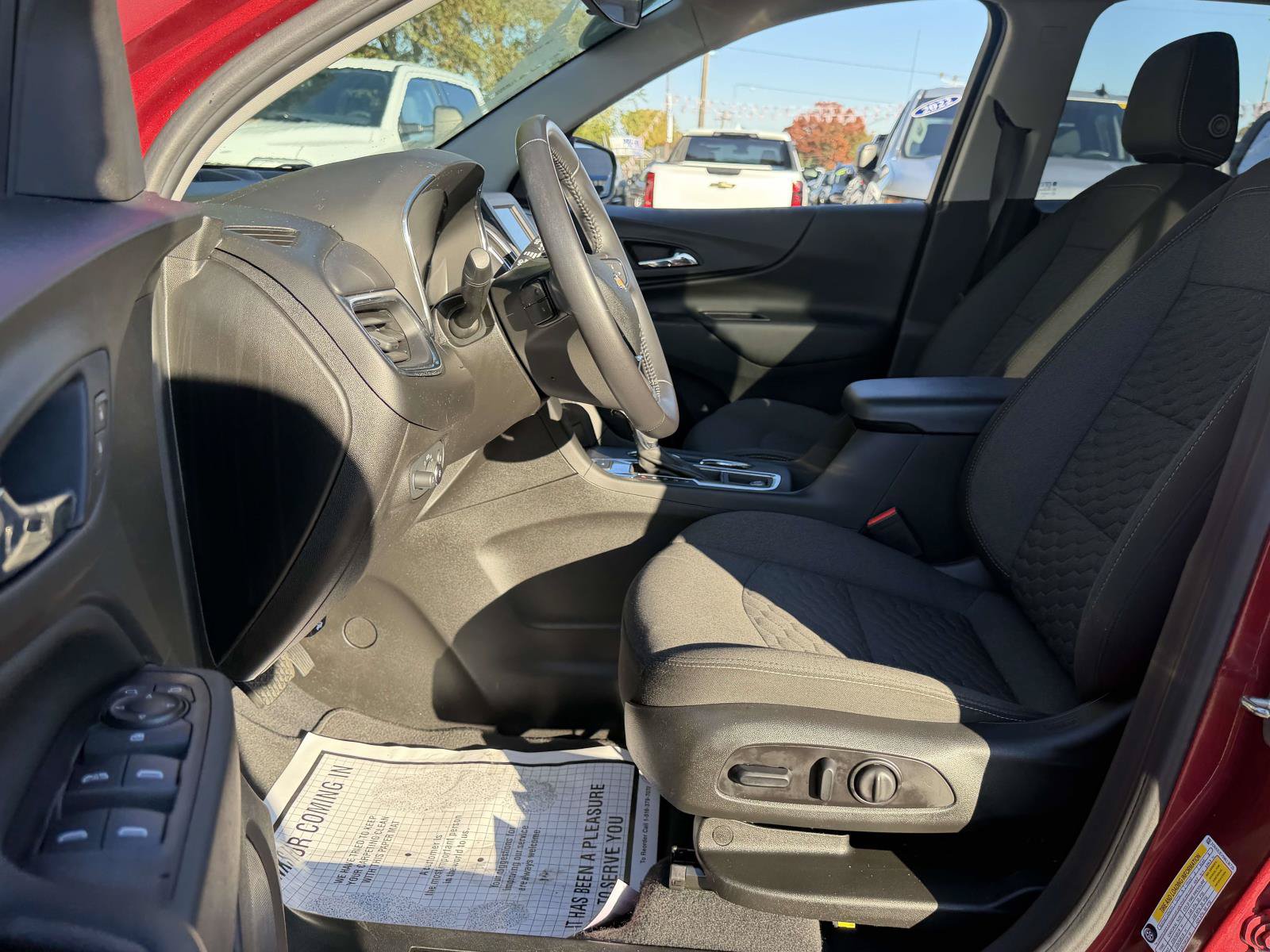Used 2021 Chevrolet Equinox LT AWD/4WD image 8
