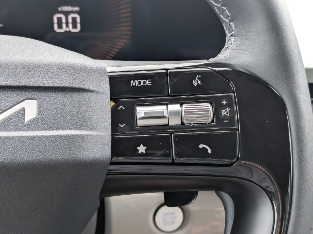 New 2026 Kia Sorento EX FWD image 27