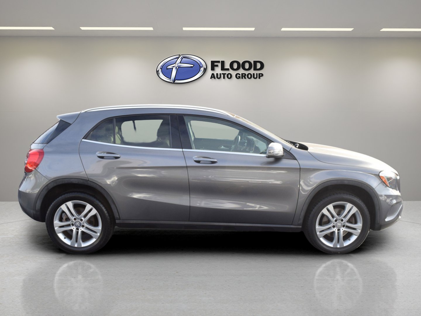 Used 2016 Mercedes-Benz GLA 250 4MATIC image 3