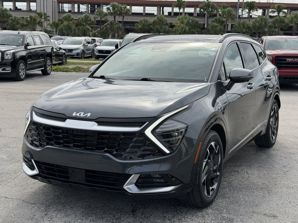 Used 2025 Kia Sportage SX FWD image 9
