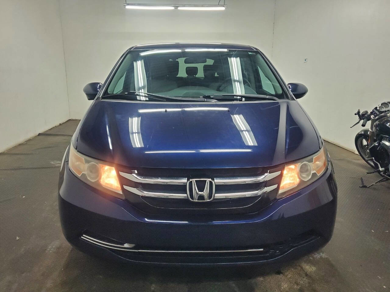 Used 2016 Honda Odyssey EX image 2