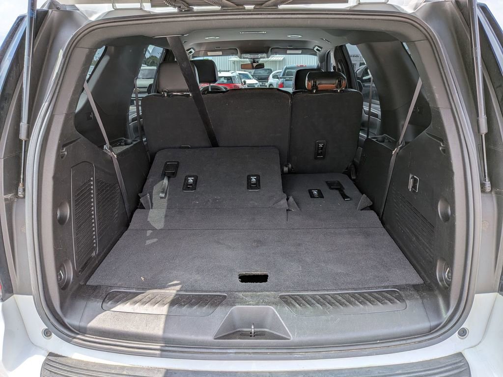 Used 2021 Chevrolet Tahoe LS AWD/4WD image 26