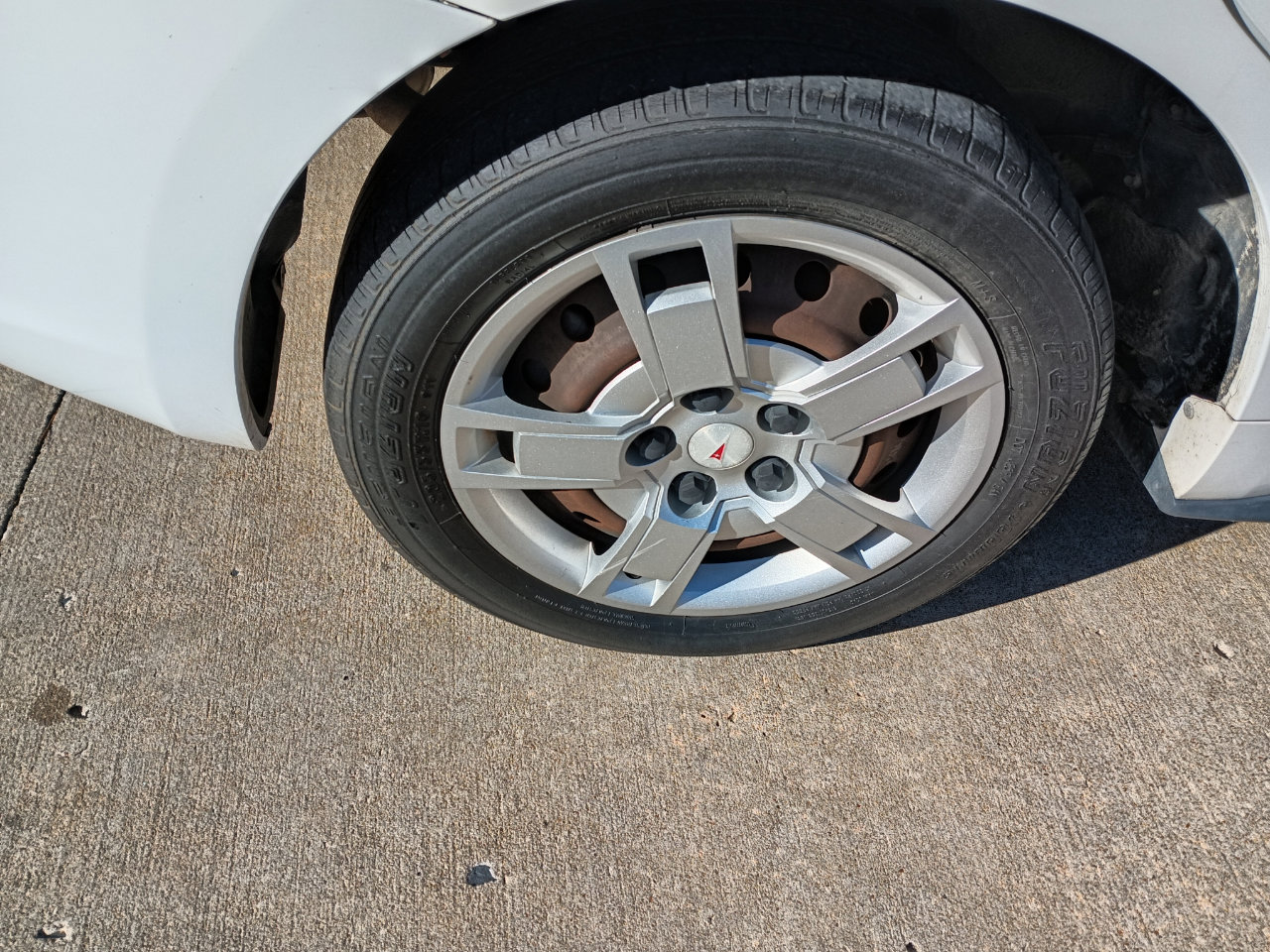 Used 2009 Pontiac Vibe 2.4L image 33