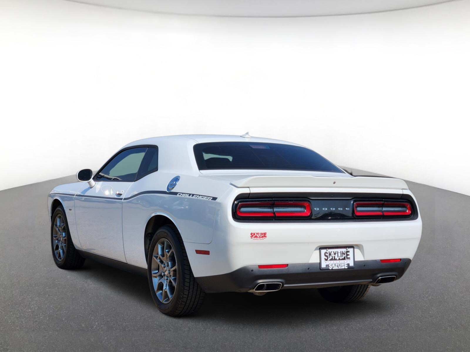 Used 2017 Dodge Challenger GT w/ Driver Convenience Group AWD/4WD image 4