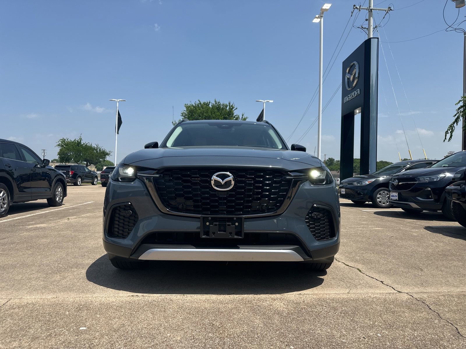 Used 2025 MAZDA CX-70 3.3 Turbo w/ Premium Package AWD/4WD image 10