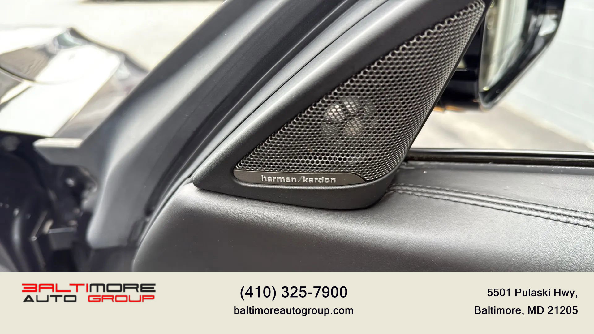 Used 2017 BMW M4 Convertible w/ Competition Package image 39