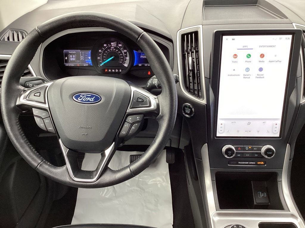 Used 2024 Ford Edge SEL image 18