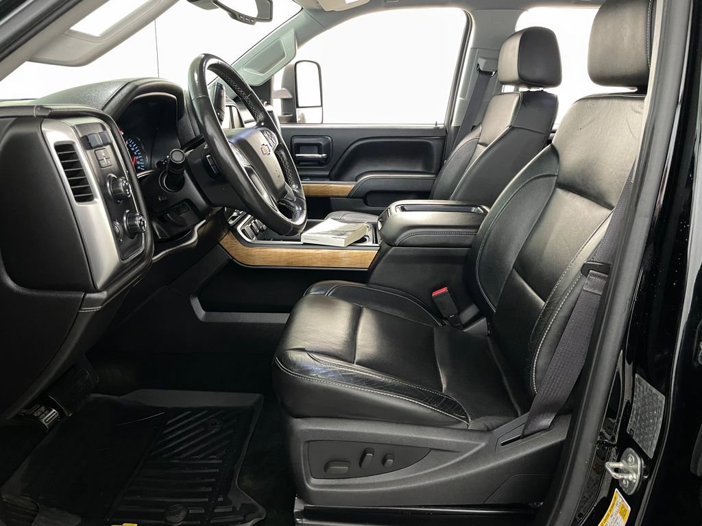 Used 2015 Chevrolet Silverado 3500 LTZ w/ Duramax Plus Package image 8