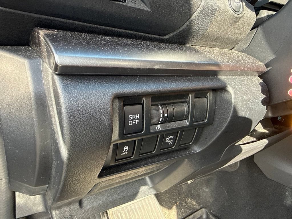 Used 2018 Subaru Crosstrek 2.0i Limited w/ Popular Package #2 AWD/4WD image 18