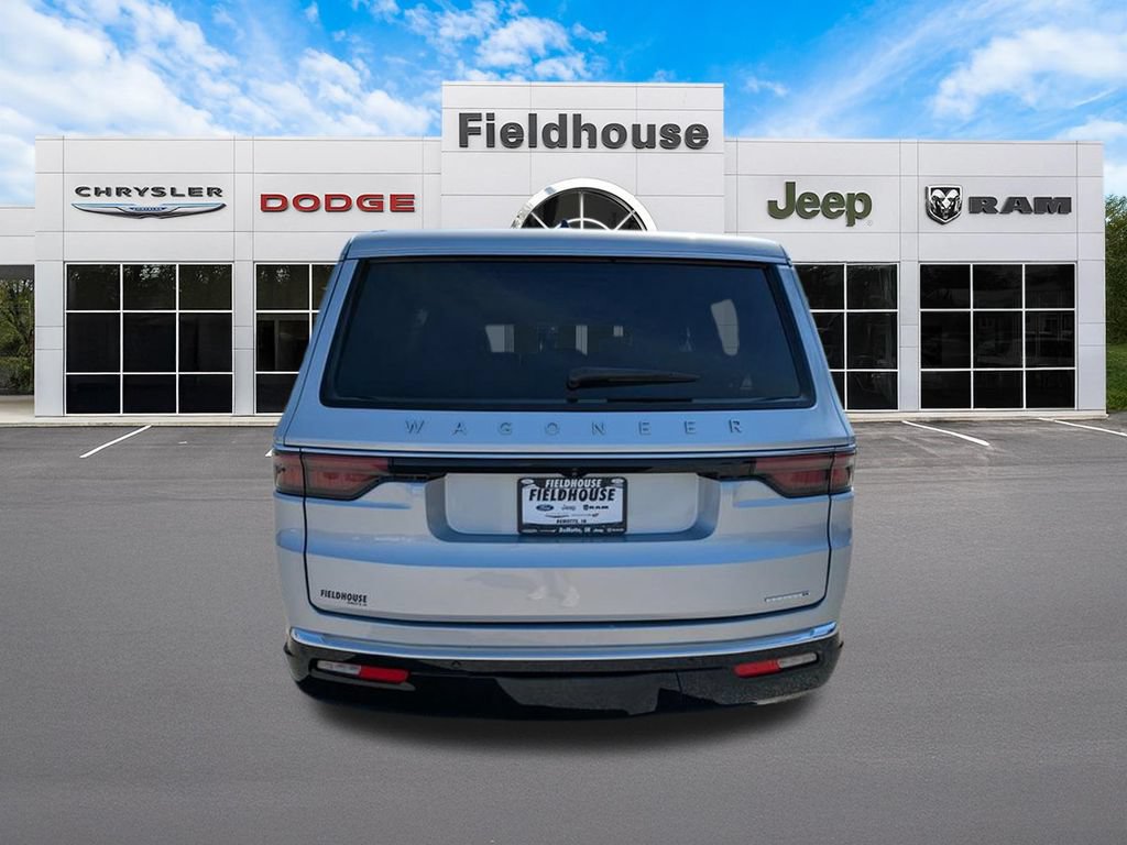 Used 2024 Jeep Wagoneer Series II w/ Flexible Seating Group AWD/4WD image 6
