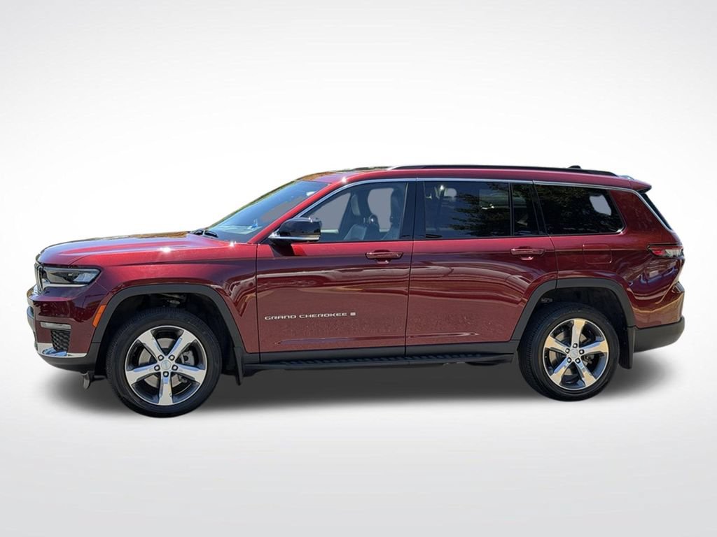 Certified 2024 Jeep Grand Cherokee L Limited w/ Luxury Tech Group II AWD/4WD image 13