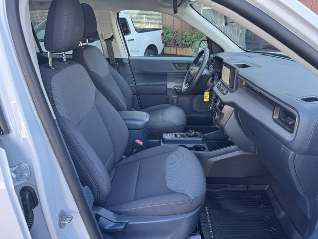 Used 2023 Ford Maverick AWD SuperCrew image 17