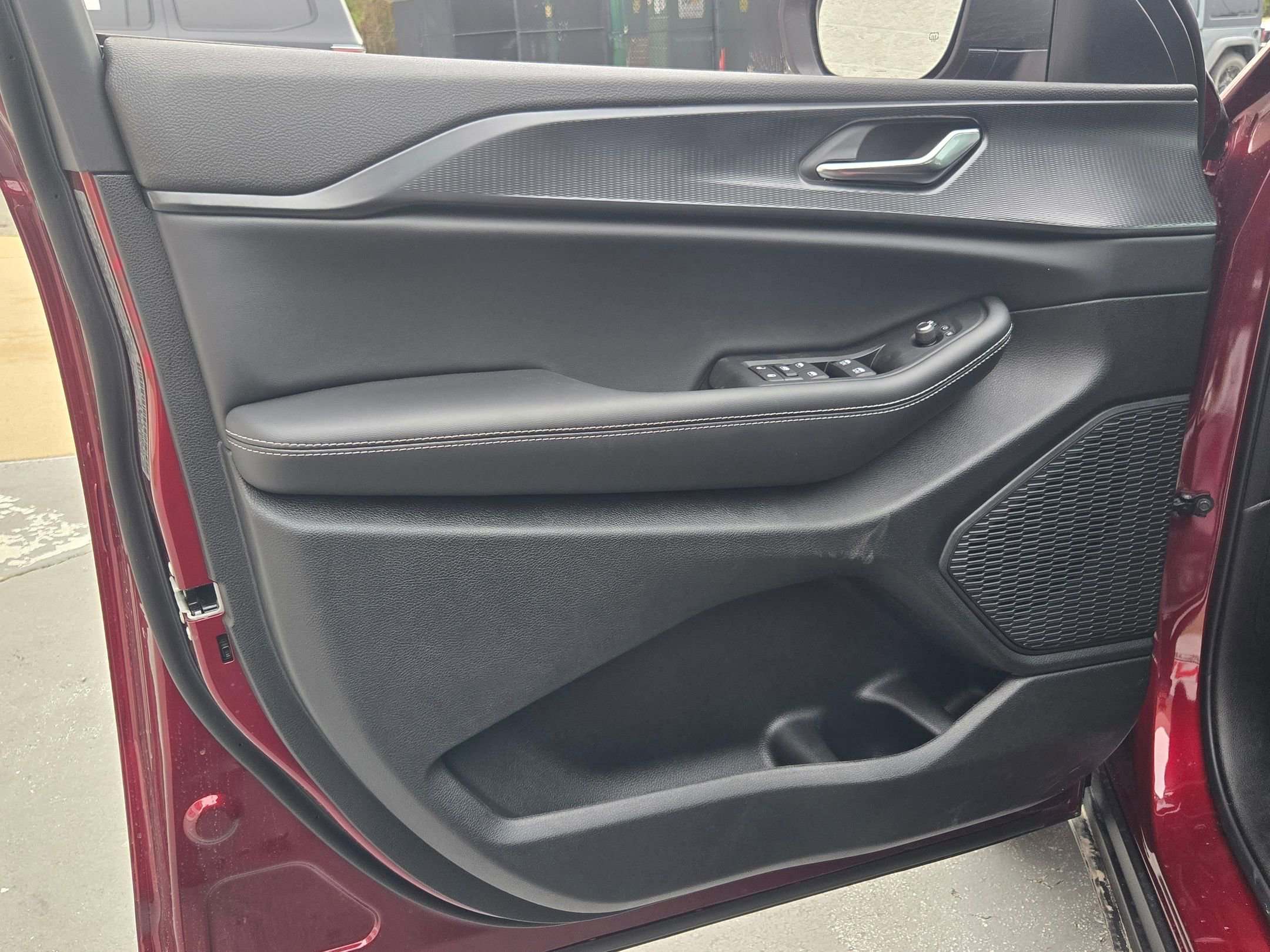 New 2025 Jeep Grand Cherokee Laredo w/ Trailer Tow Package image 21