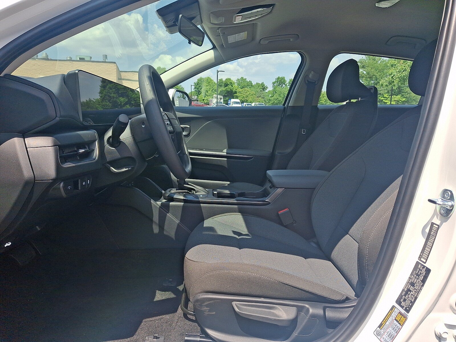 New 2026 Kia K4 FWD image 9