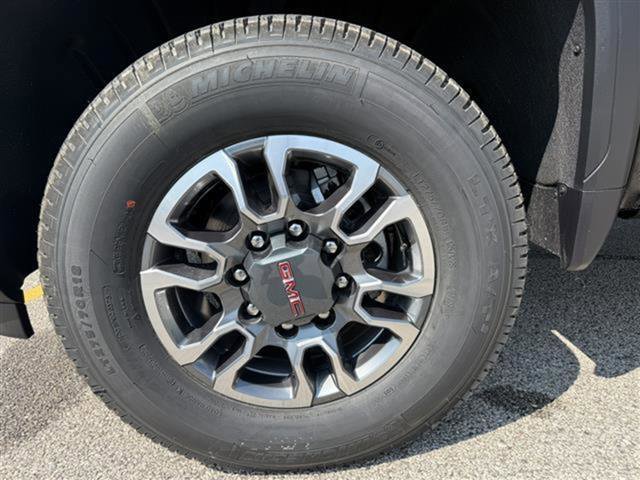 New 2026 GMC Sierra 2500 SLE w/ SLE Value Package; image 6