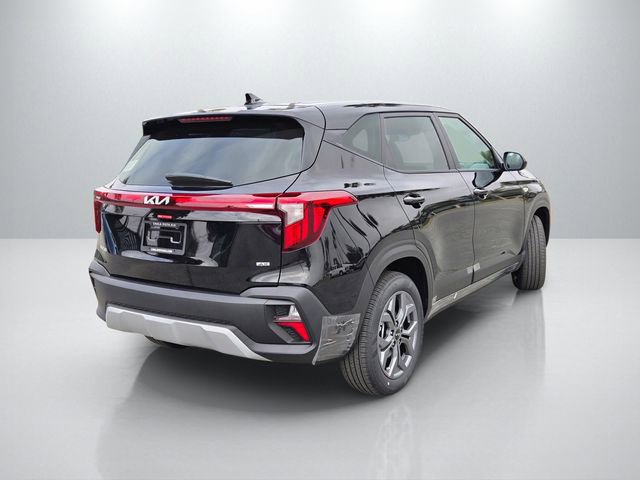 New 2026 Kia Seltos LX image 6