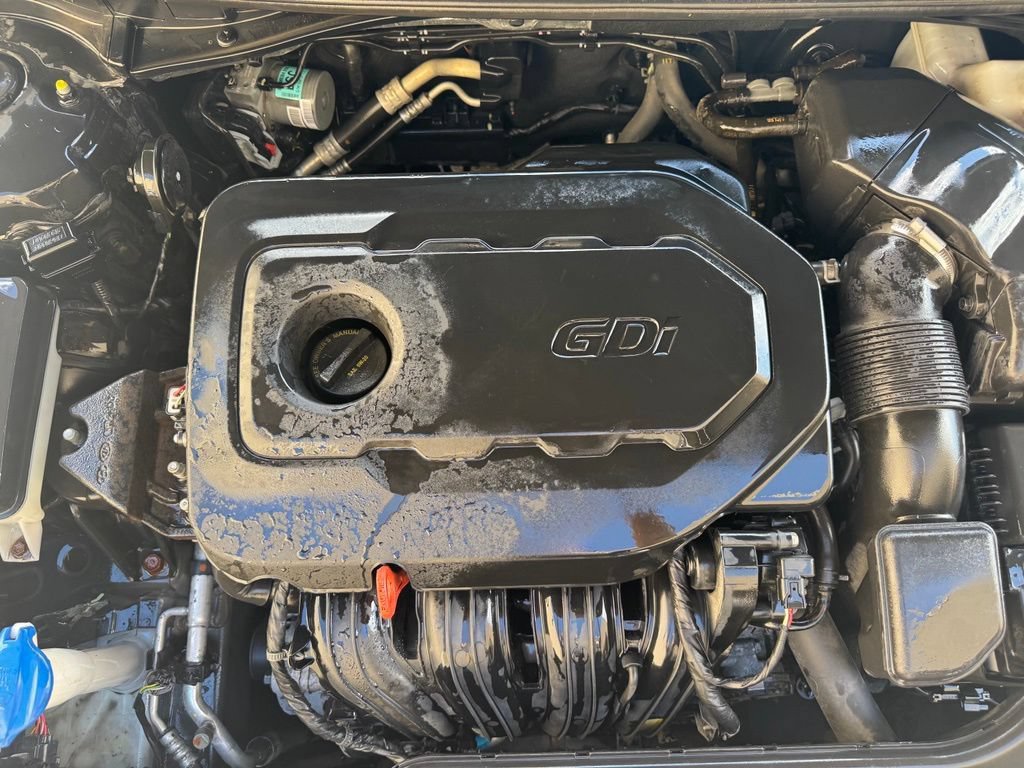 Used 2015 Hyundai Sonata Sport w/ Option Group 04 FWD image 12