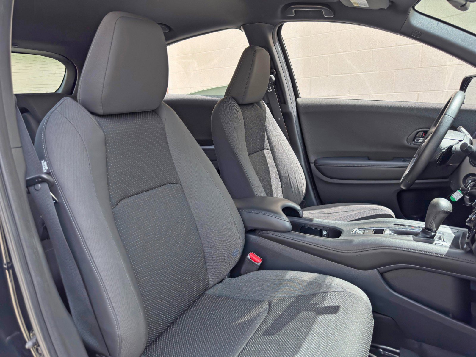 Used 2019 Honda HR-V Sport image 29