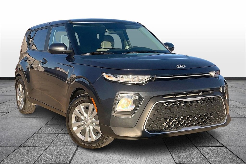 Certified 2021 Kia Soul LX image 2