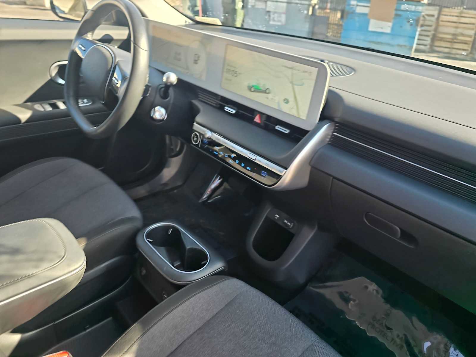 Used 2024 Hyundai Ioniq 5 SE image 12