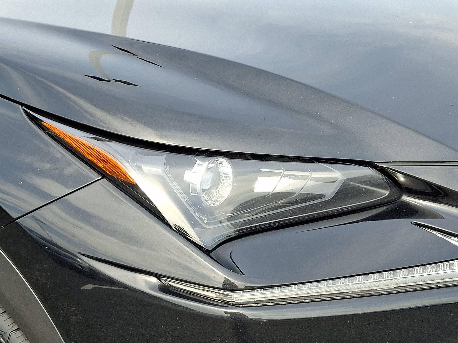 Used 2020 Lexus NX 300 AWD w/ Premium Package image 9