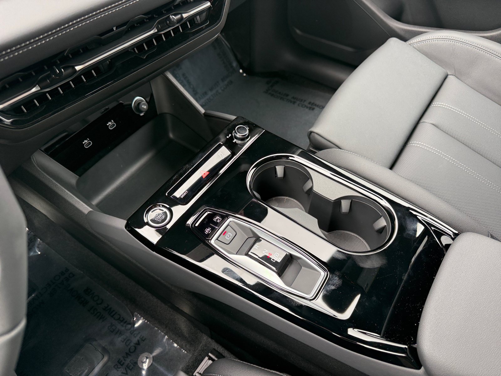 New 2027 Audi Q6 e-tron Premium Plus AWD/4WD image 13