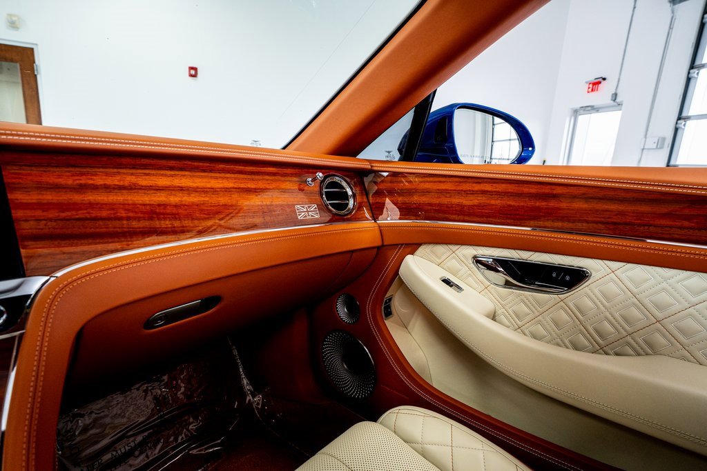 Used 2020 Bentley Continental GT image 57