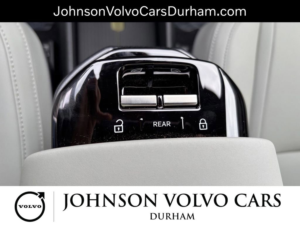 New 2026 Volvo EX30 Cross Country Ultra w/ Protection Package Premier image 11