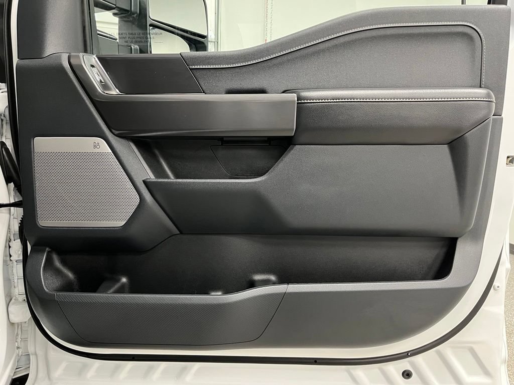 Used 2025 Ford F150 Lariat AWD/4WD image 56