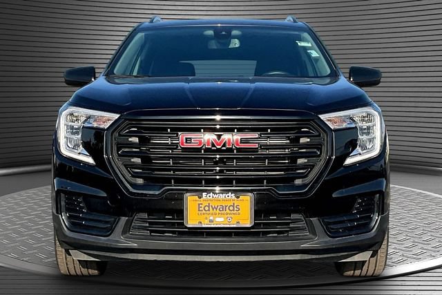 Used 2023 GMC Terrain SLE w/ Elevation Edition AWD/4WD image 2